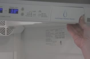 frigidaire fridge air filter replacement